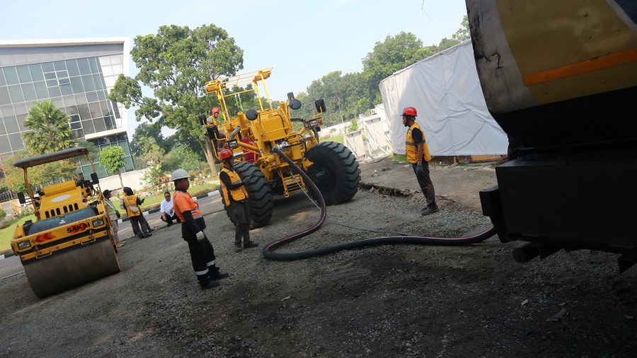 Performa Road Stabilizer Sakai PM550-s Dalam Konstruksi Daur Ulang dan Stabilisasi Jalan PUSJATAN Bermaterial Semen dan Aspal Emulsi